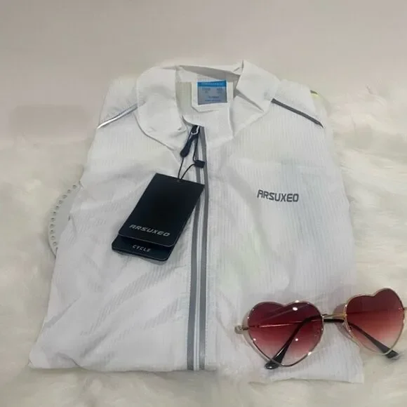 SLEEVELESS Vest - Picture 7 of 7